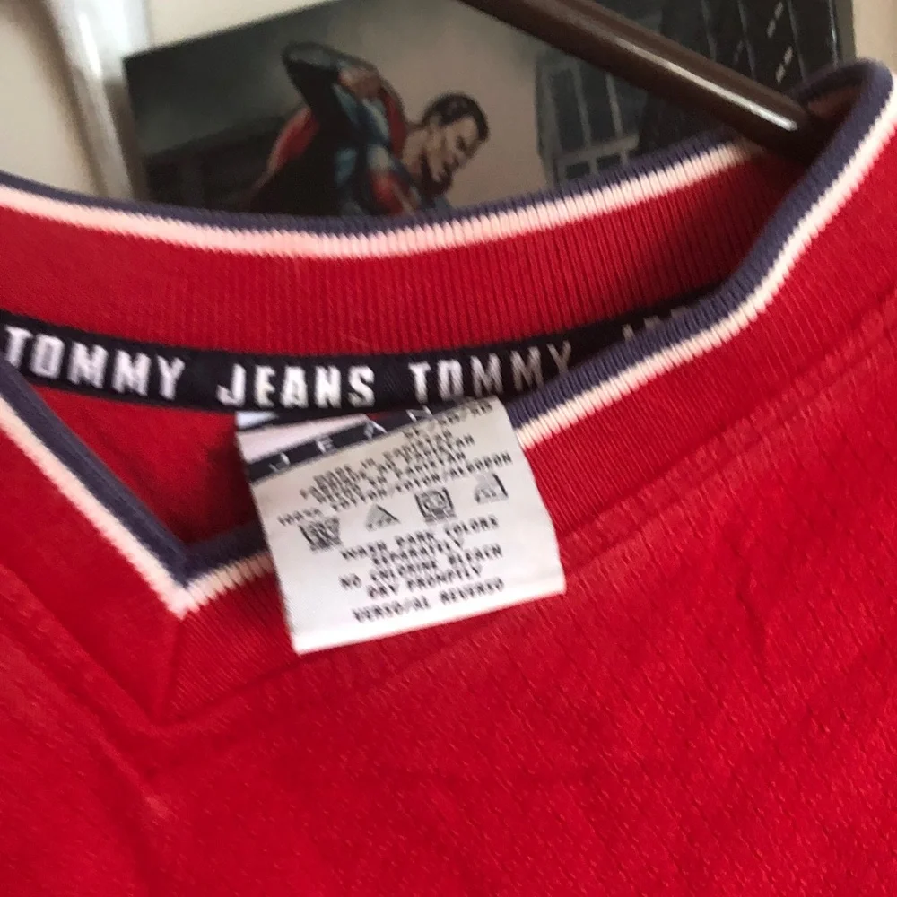 Tommy Hilfiger Bright Red V-Neck Sweater with Signature Flag